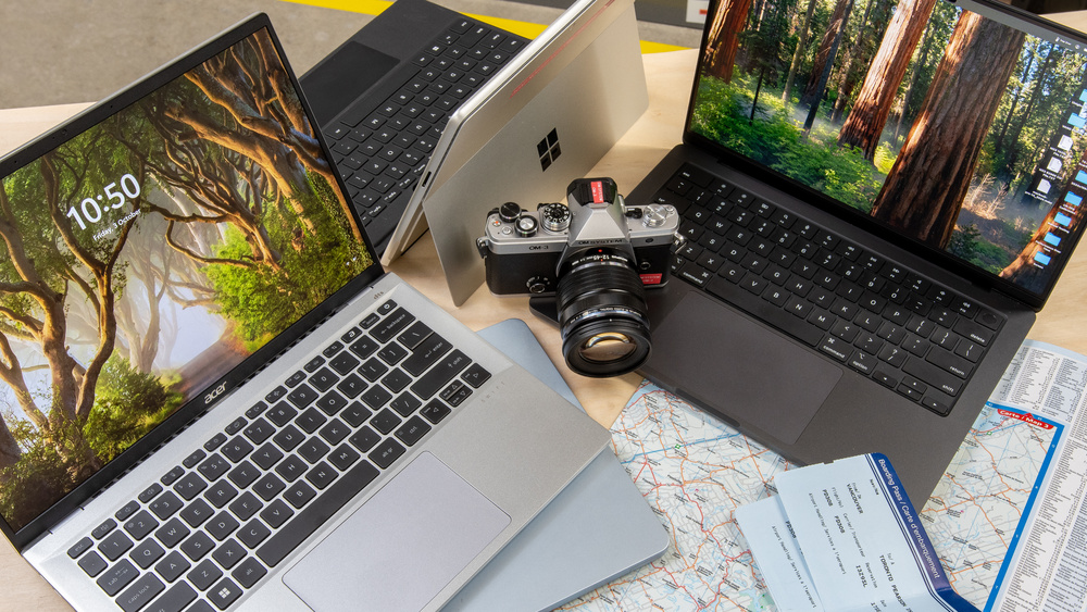 8 Best Laptops for Airplane Tray Table Use in 2025