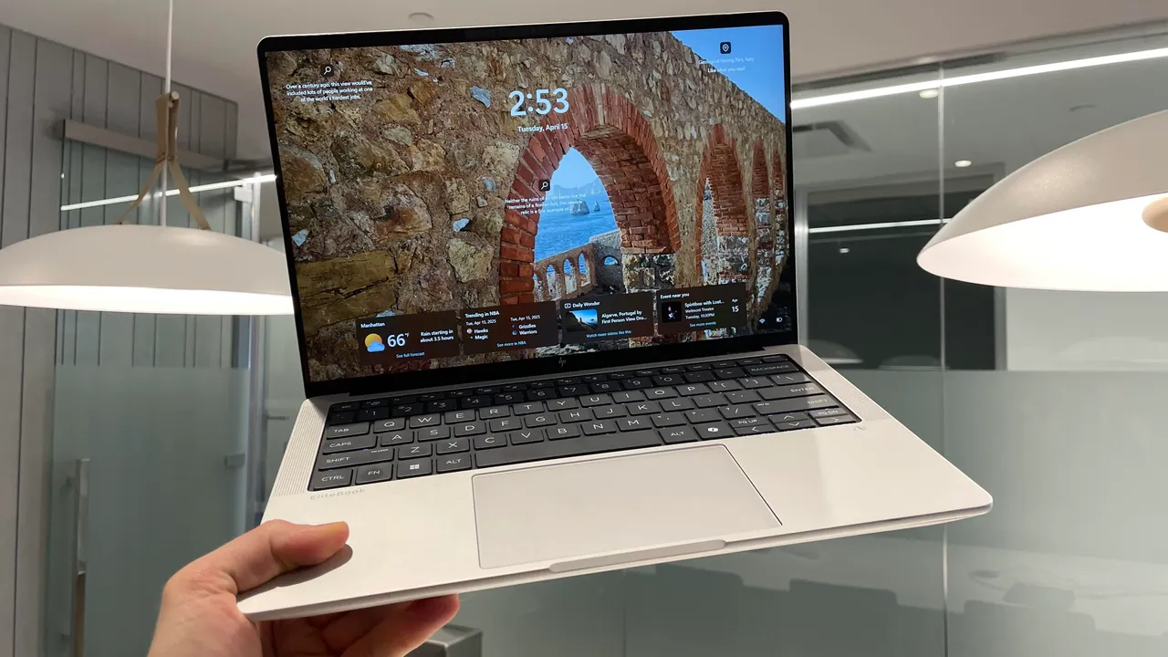 8 Best Laptops for Business Travelers in 2025
