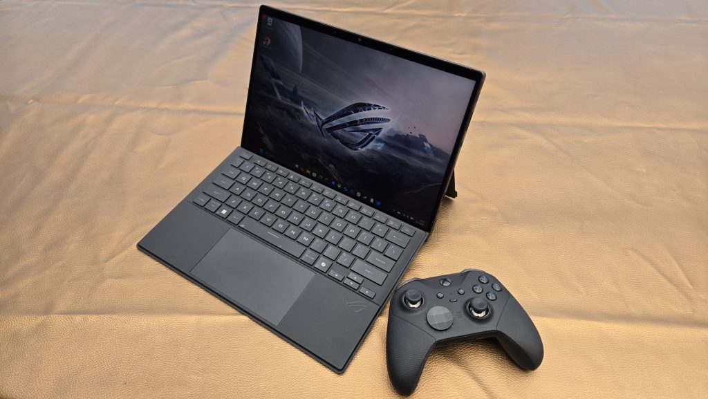 8 Best Lightweight Gaming Laptops for Travel in 2025